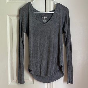 GREY AE V-NECK